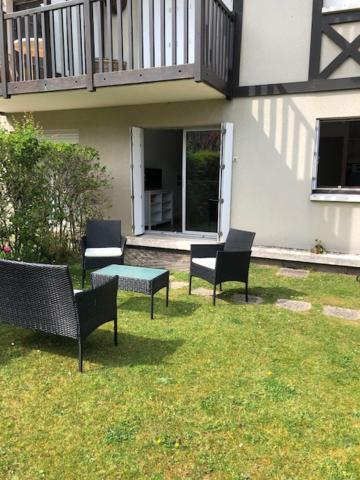 Apartamento Magnifique 2P en Rez-de-jardin orienté SUD à 2 pas de la plage Cabourg Exterior foto